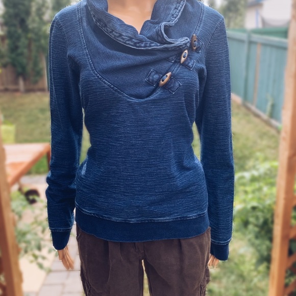 Maison Scotch Home Alone Collared Sweater - Picture 2 of 14